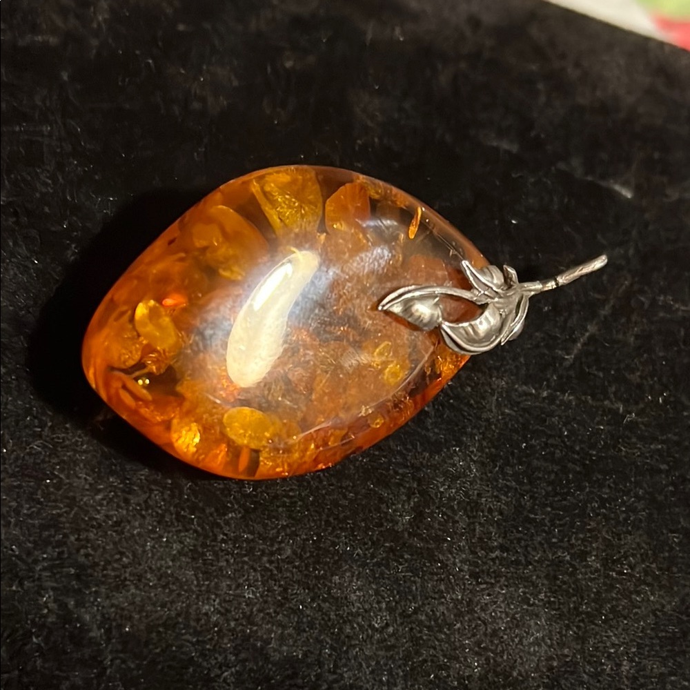 COPY - Large Sterling and Amber Pendant with Leaf Accent - Picture 3 of 7